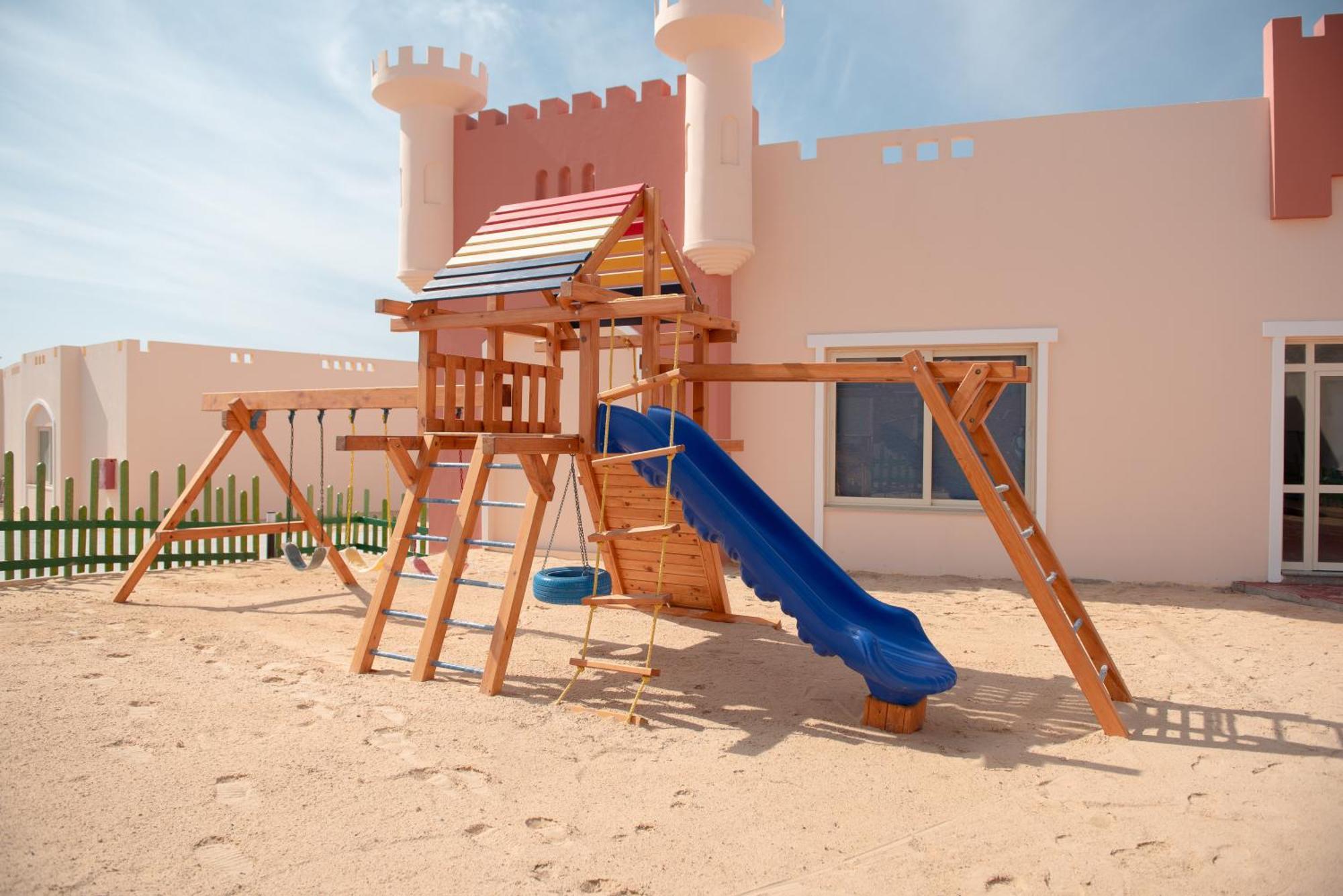 Oyster Bay Beach Resort 아부 다밥 외부 사진