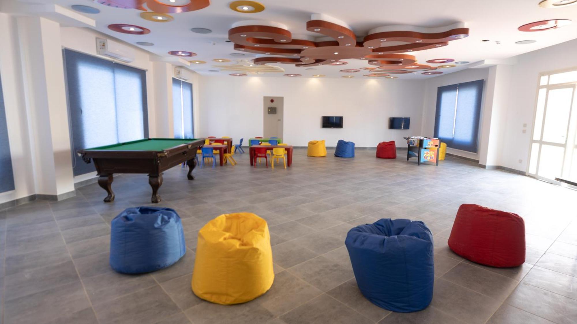 Oyster Bay Beach Resort 아부 다밥 외부 사진