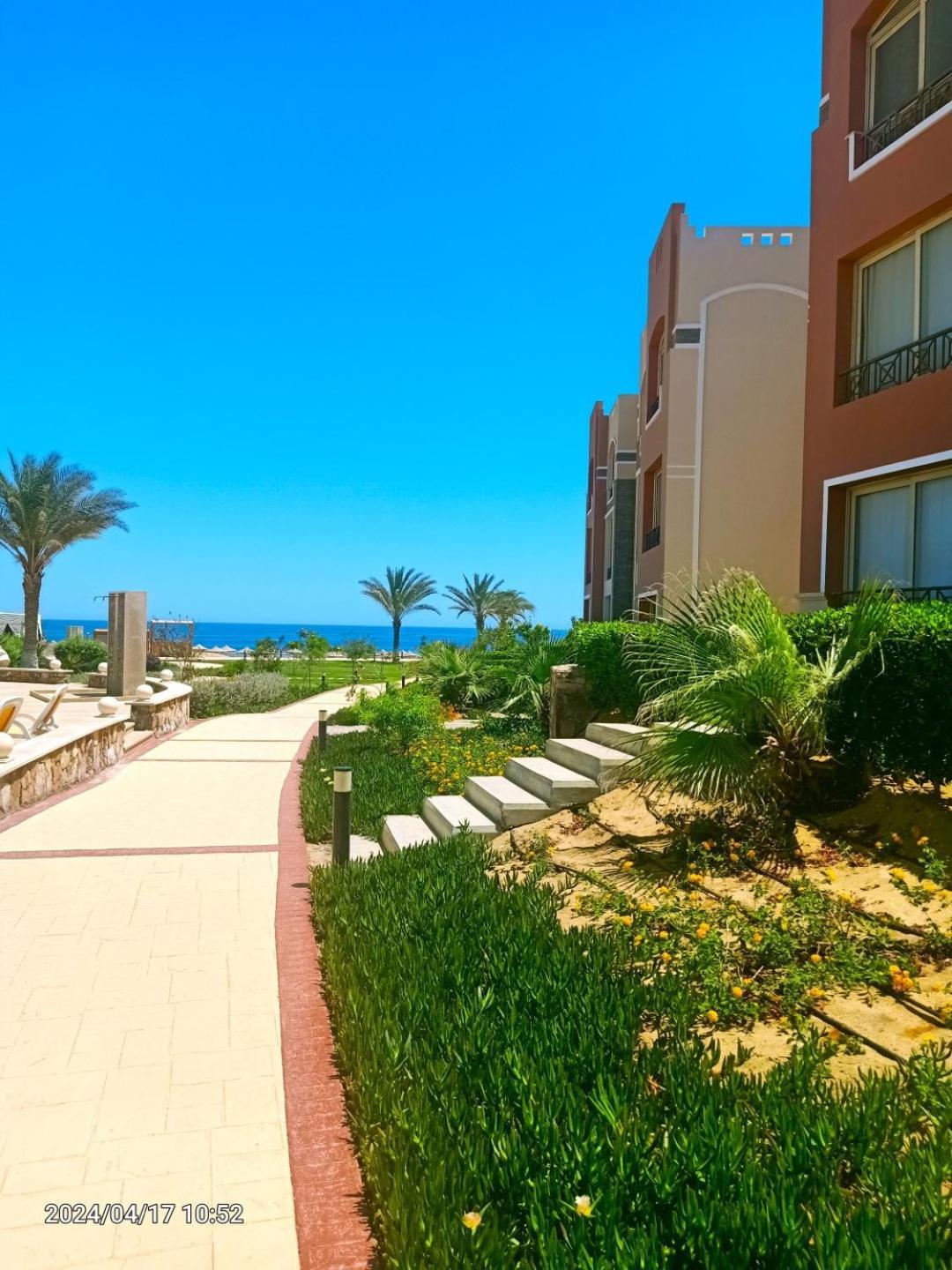 Oyster Bay Beach Resort 아부 다밥 외부 사진