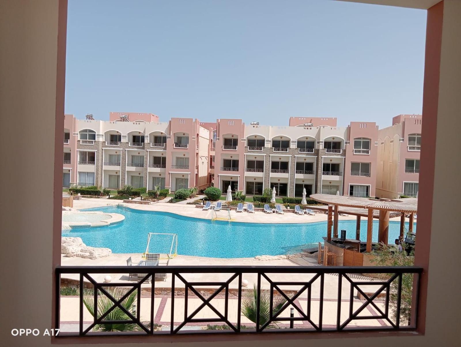 Oyster Bay Beach Resort 아부 다밥 외부 사진