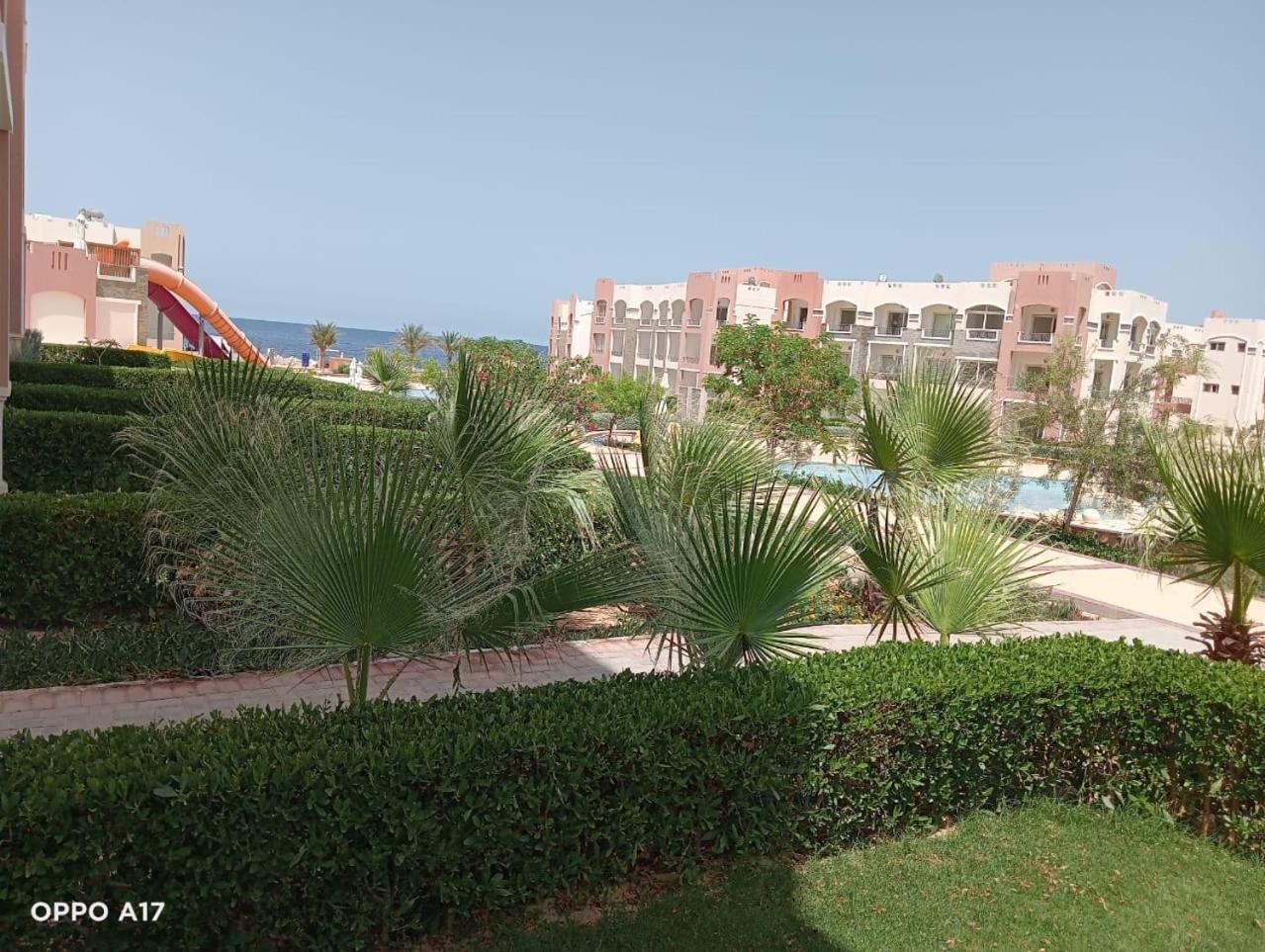 Oyster Bay Beach Resort 아부 다밥 외부 사진