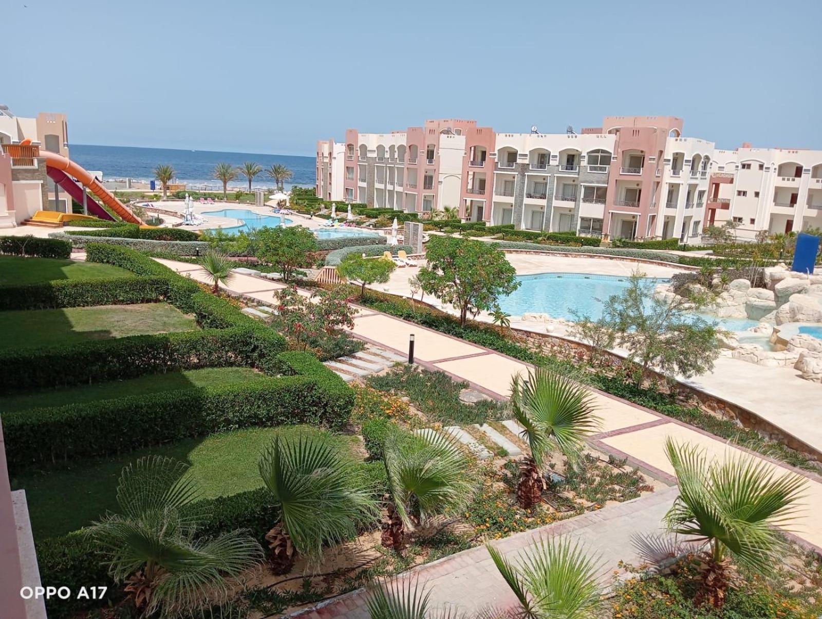 Oyster Bay Beach Resort 아부 다밥 외부 사진